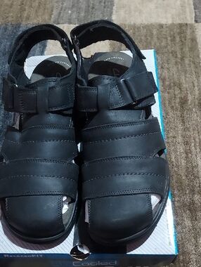 Clarks Black Strappy Men's Fisherman Sandals